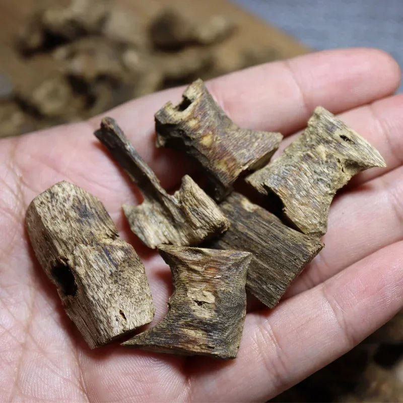 10g High Quality oud Pure natural oud Full Resin Sinking Kinam Incense Genuine Chinese Green Kinam 100% High Quality